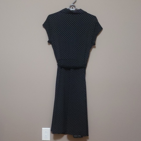 Black with white polka dot wrap dress, size M - Picture 8 of 8